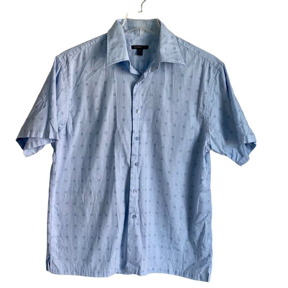 Van Heusen Light Blue Short Sleeve Button Down Shirt Men's Large